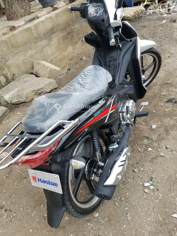 Banditisme: un homme aspergé de gaz en pleine nuit, sa moto emportée par des voleurs alors qu&rsquo;il est allé suivre un match de Ligue des Champions