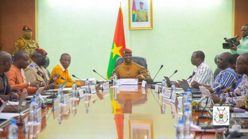 Burkina-Faso : un nouveau Gouvernement de 24 membres formé (liste) 