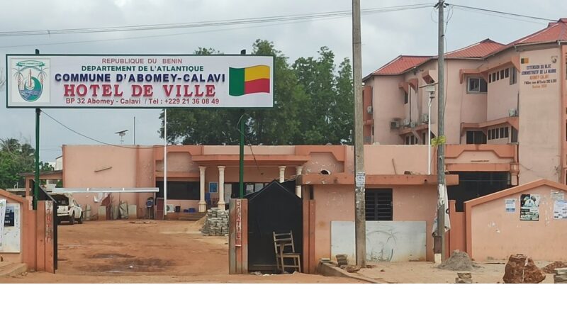 Commune d&rsquo;Abomey-Calavi : les régies invitées à identifier leurs panneaux publicitaires