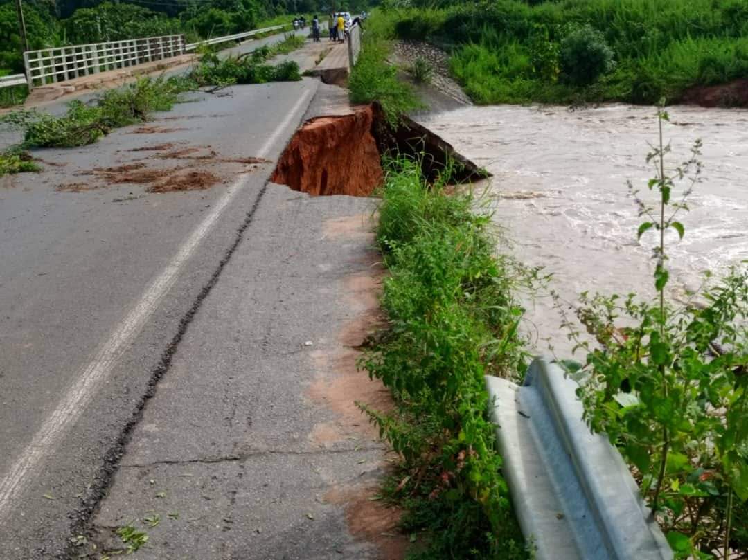 Vigilance sur le tronçon Djougou-Parakou:Le pont sur le fleuve Wessi en passe de céder