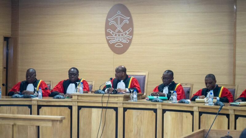 Présidentielle 2026: La Cour constitutionnelle confirme le rejet de la candidature des démocrates par la CENA