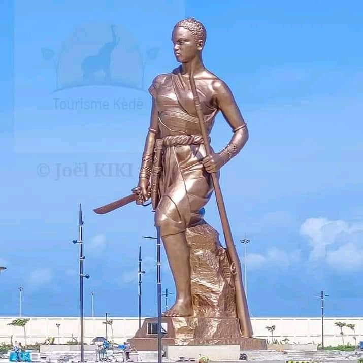 Monument de l&rsquo;amazone à cotonou : Plus de manifestations sans autorisation