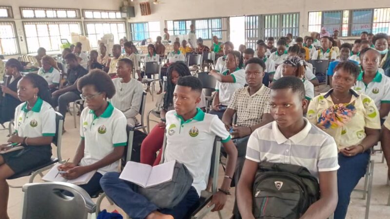 Colloque scientifique de l’INMAAC sur le  Statut de l’artiste au Bénin : Satisfecit décerné au professeur Romuald Tchibozo et son équipe