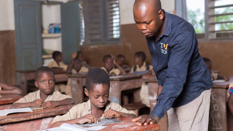 Enseignements primaire et secondaire: voici les mesures mises en œuvre pour améliorer les conditions des enseignants AME