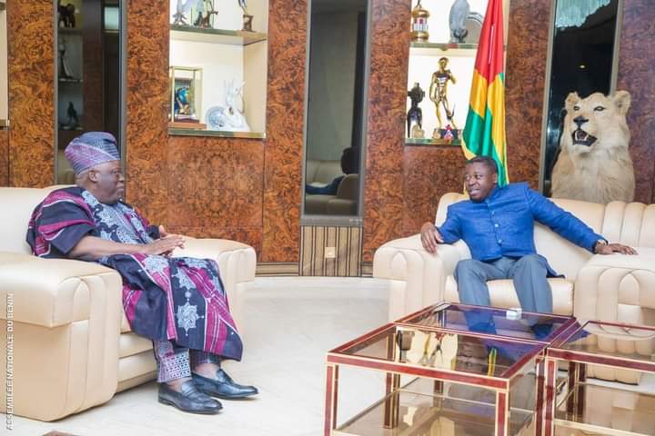 Renforcement des liens diplomatiques entre le Bénin et le Togo : Louis Vlavonou reçu par le président Faure Gnassingbé 