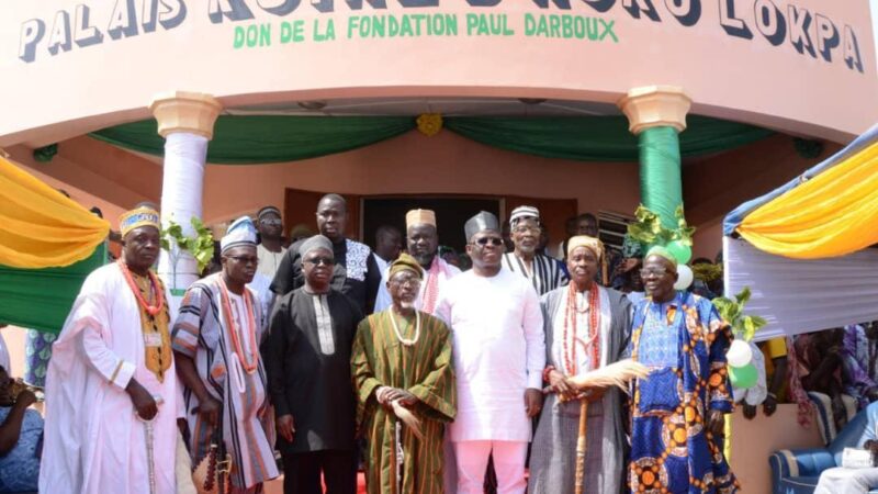 Bassila/Chefferie traditionnelle: Le président Alexis Marouf DARBOUX de la fondation Paul DARBOUX dote la communauté Lokpa d&rsquo;Aoro d&rsquo;un palais royal moderne.