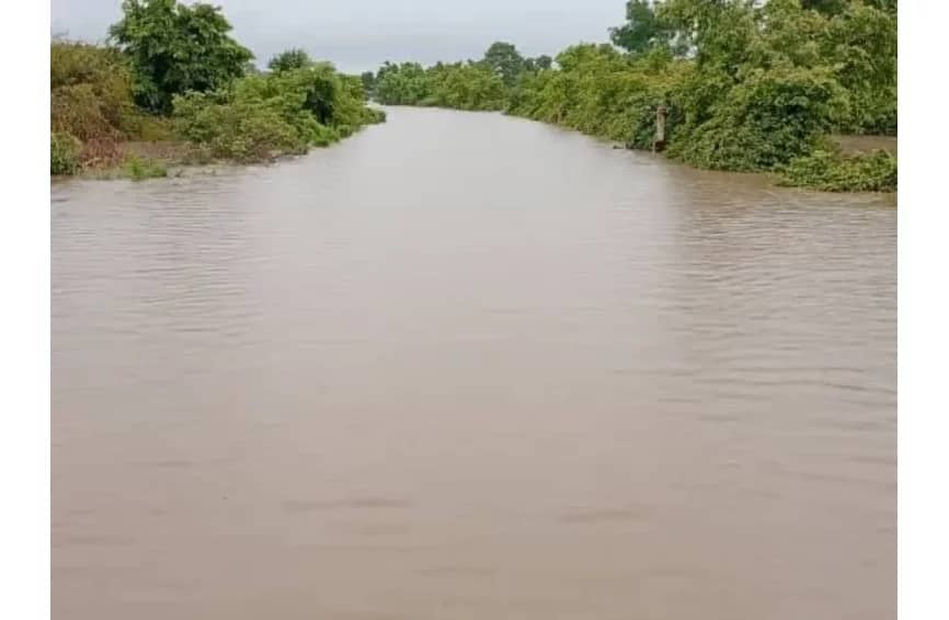 Bénin : le pont de Yéroumarou sous les eaux, l&rsquo;axe N&rsquo;dali-Djougou impraticable