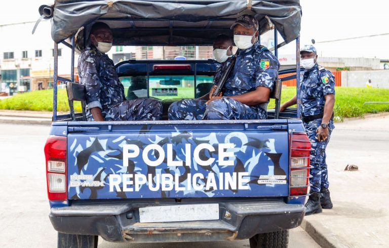 Abomey-Calavi: Des affrontements entre policiers et vendeurs font plusieurs blessés ‎