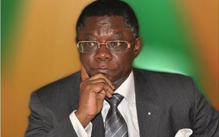 Révision constitutionnelle : Théodore Holo sort de son silence