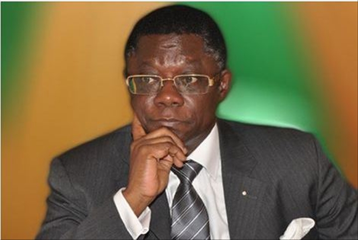 Révision constitutionnelle : Théodore Holo sort de son silence