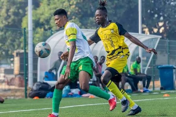 J9/Celtiis Ligue 1 : Le leader chute, Buffles et Coton se neutralisent