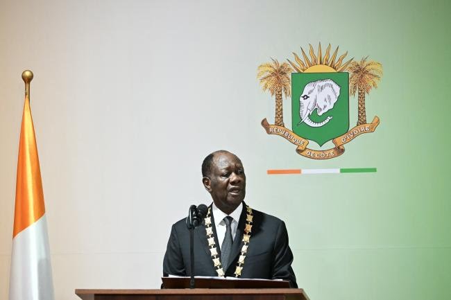 « Ce mandat sera celui de la transmission générationnelle » affirme Alassane Ouattara lors de la cérémonie de prestation de serment pour son quatrième mandat 