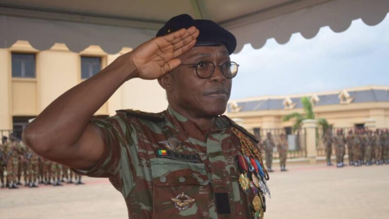 Coup d’État déjoué au Bénin : brisé mais debout, le Général Bertin Bada livre un témoignage poignant après la perte de son épouse