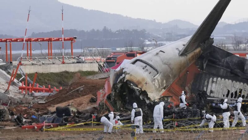 Crash d’un avion militaire mexicain aux États-Unis : cinq morts, un enfant parmi les victimes