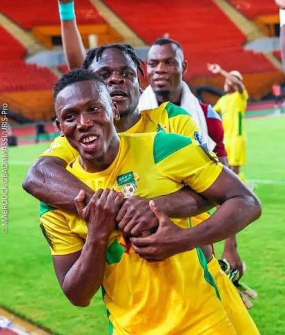 Jodel DOSSOU : À bientôt 34 ans, l&rsquo;aventure se poursuit avec les Guépards