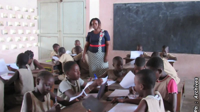 Bénin : 19 enseignants radiés, invités à rejoindre leurs postes