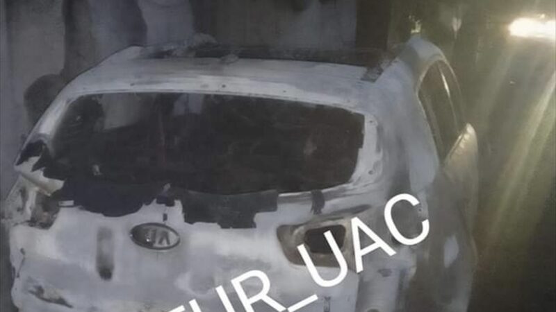 Commune d&rsquo;Abomey-Calavi: Une voiture complètement réduite en cendres dans un accident de circulation