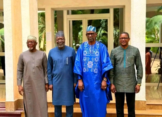 AES-CEDEAO: Vers des négociations fructueuses pour une frappe commune contre le terrorisme 