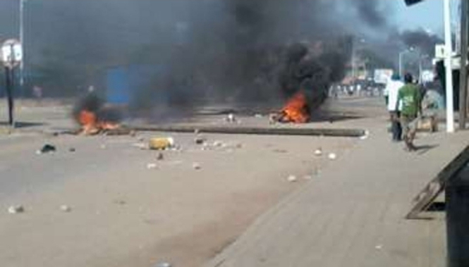 Togo/ 1 er jour des Manifestations: Lomé paralysée , boutiques fermées, des blessés graves enregistrés