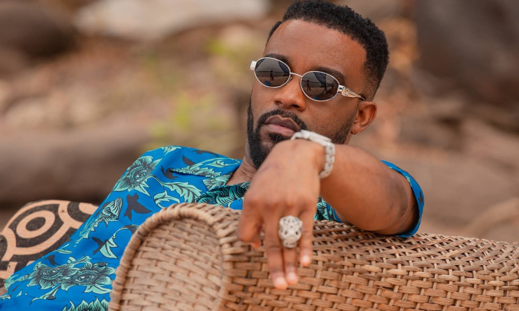 Fally Ipupa: La Star porte plainte contre une femme togolaise pour diffamation