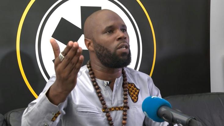 Après le retrait de sa nationalité française, Kemi Seba se dit libéré d&rsquo;un lourd fardeau