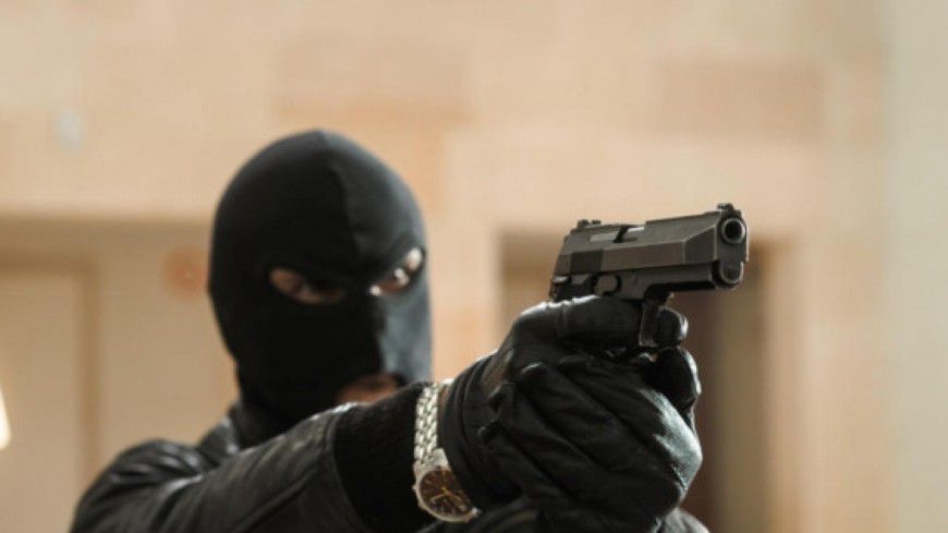 Recherché par la police : un individu présumé braqueur ouvre le feu sur les forces de l&rsquo;ordre à Dogbo