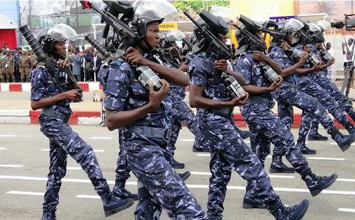 Offre d’emploi: un recrutement de 715 élèves agents lancé à la Police Républicaine